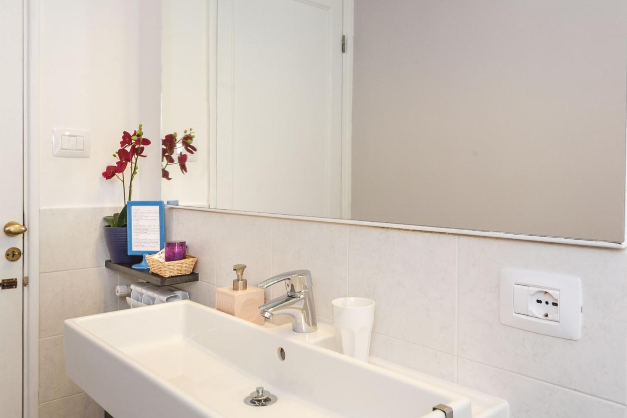 ג'נובה Girovagando B&B חדר תמונה